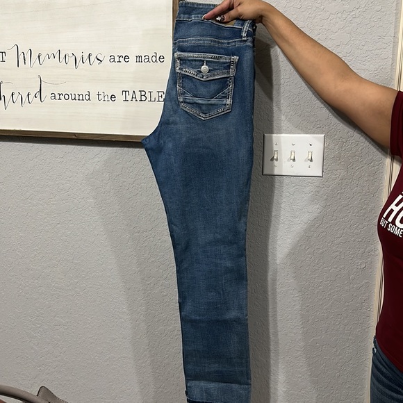 DAY TRIP RARE JEANS - Picture 3 of 4